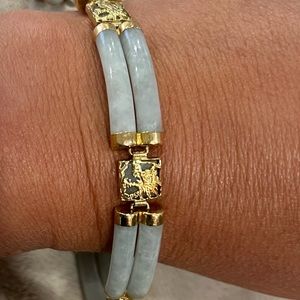 Vintage 14k gold Jade bracelet